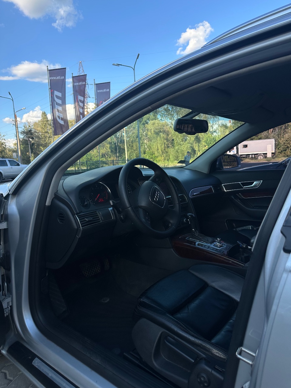 Audi A6 - фото 11