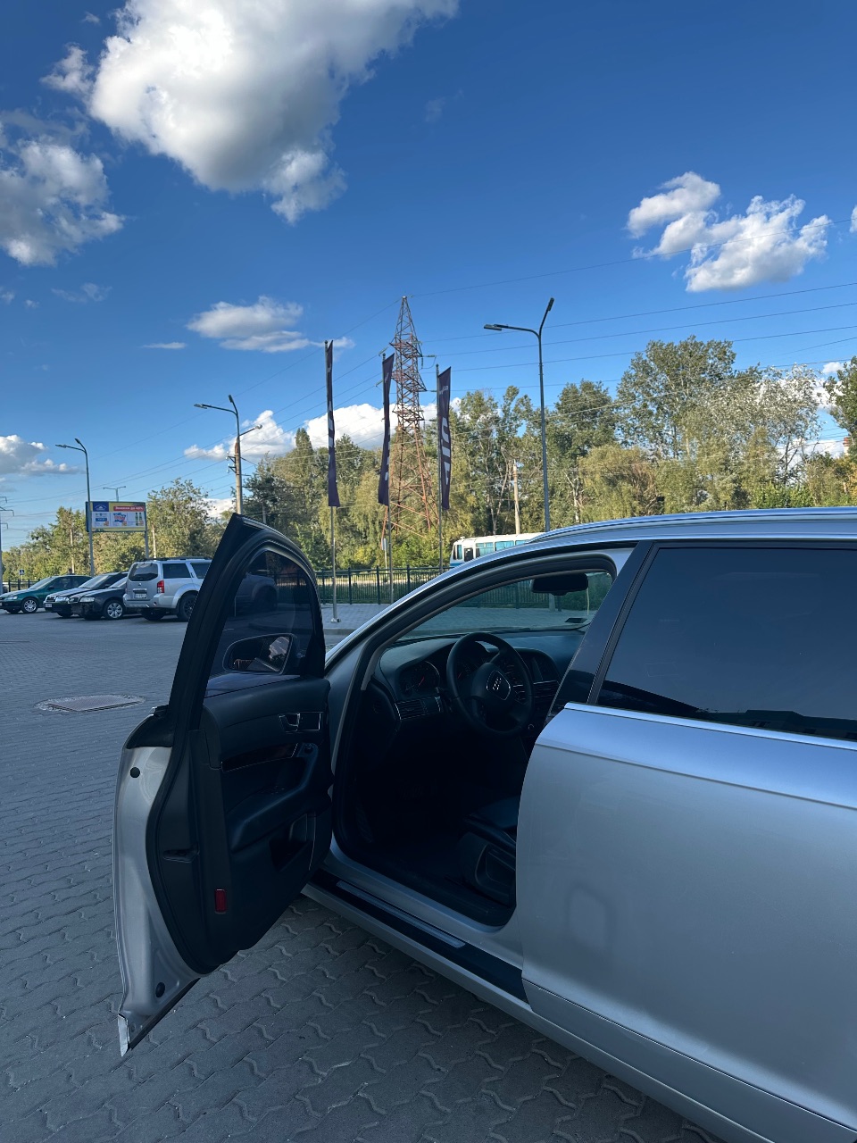 Audi A6 - фото 7