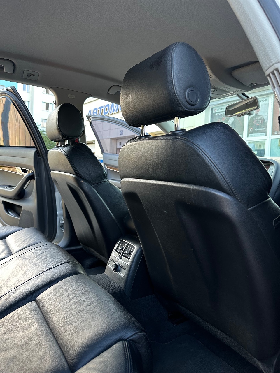 Audi A6 - фото 27