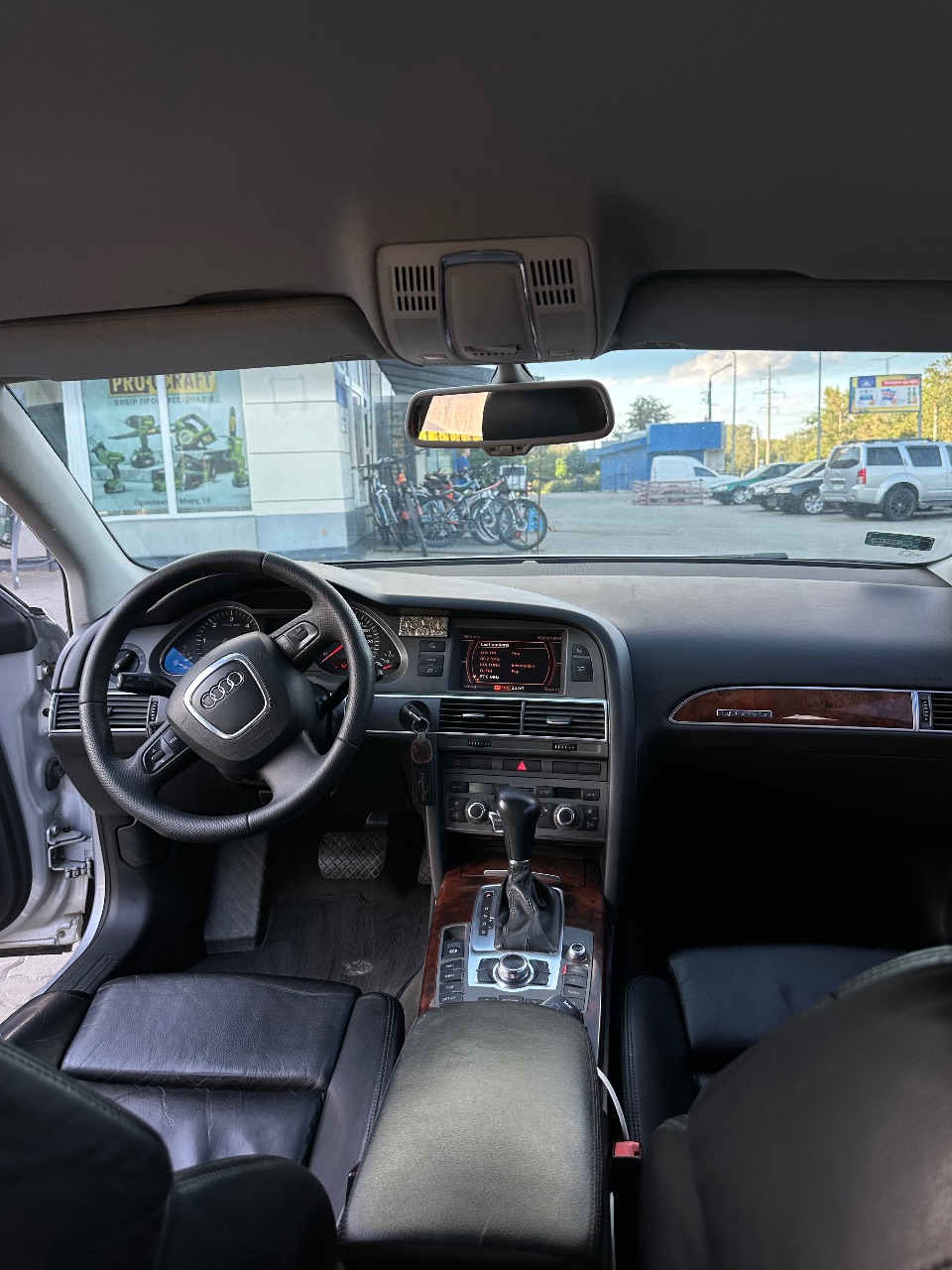 Audi A6 - фото 28