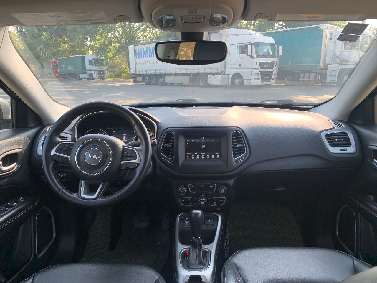 Jeep Compass - фото 18