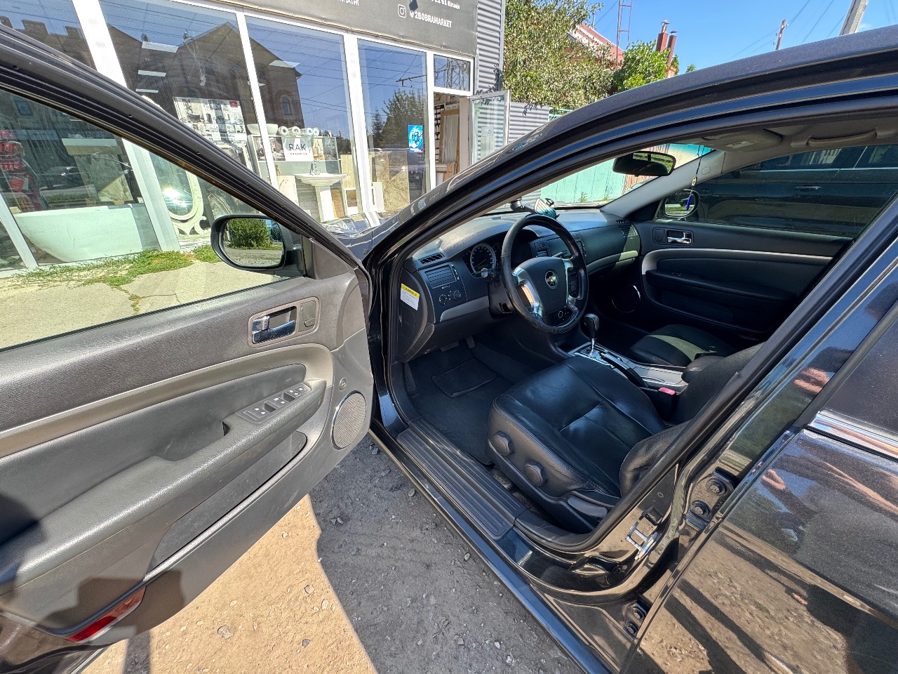 Chevrolet Epica - фото 10