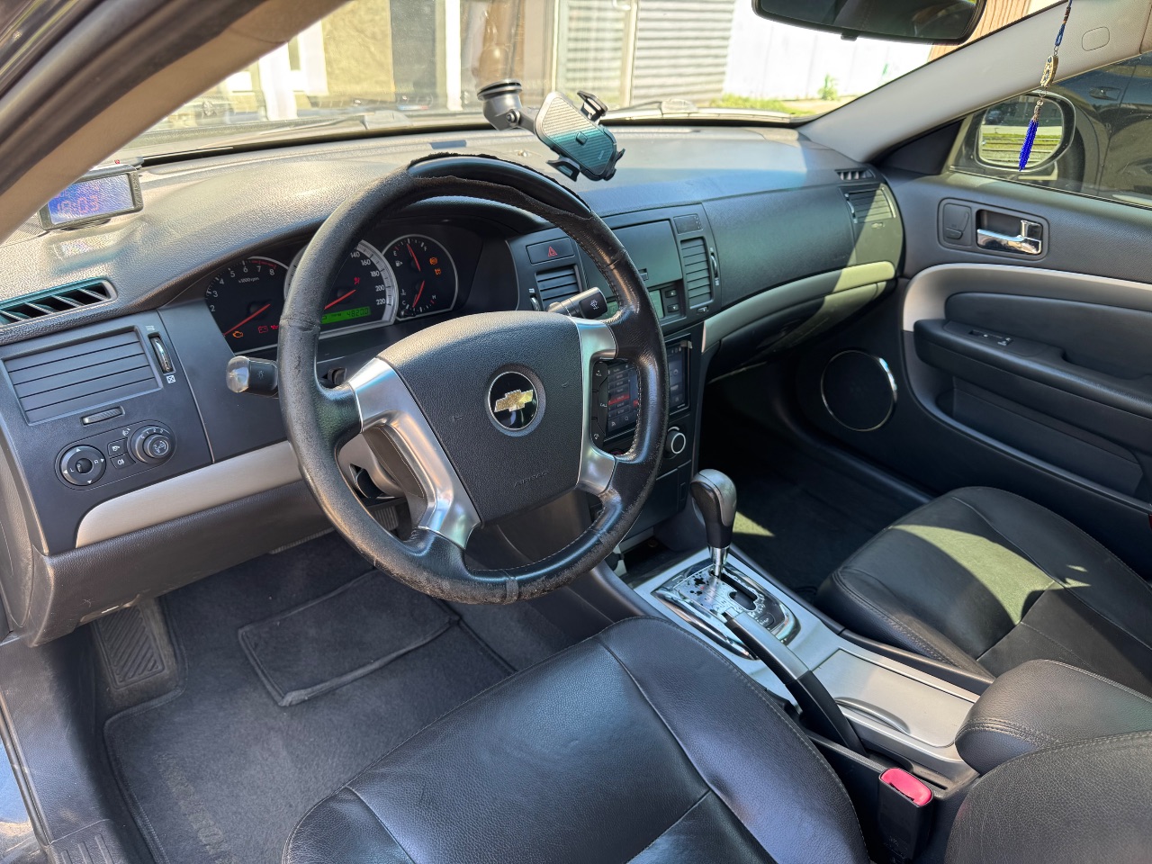 Chevrolet Epica - фото 9