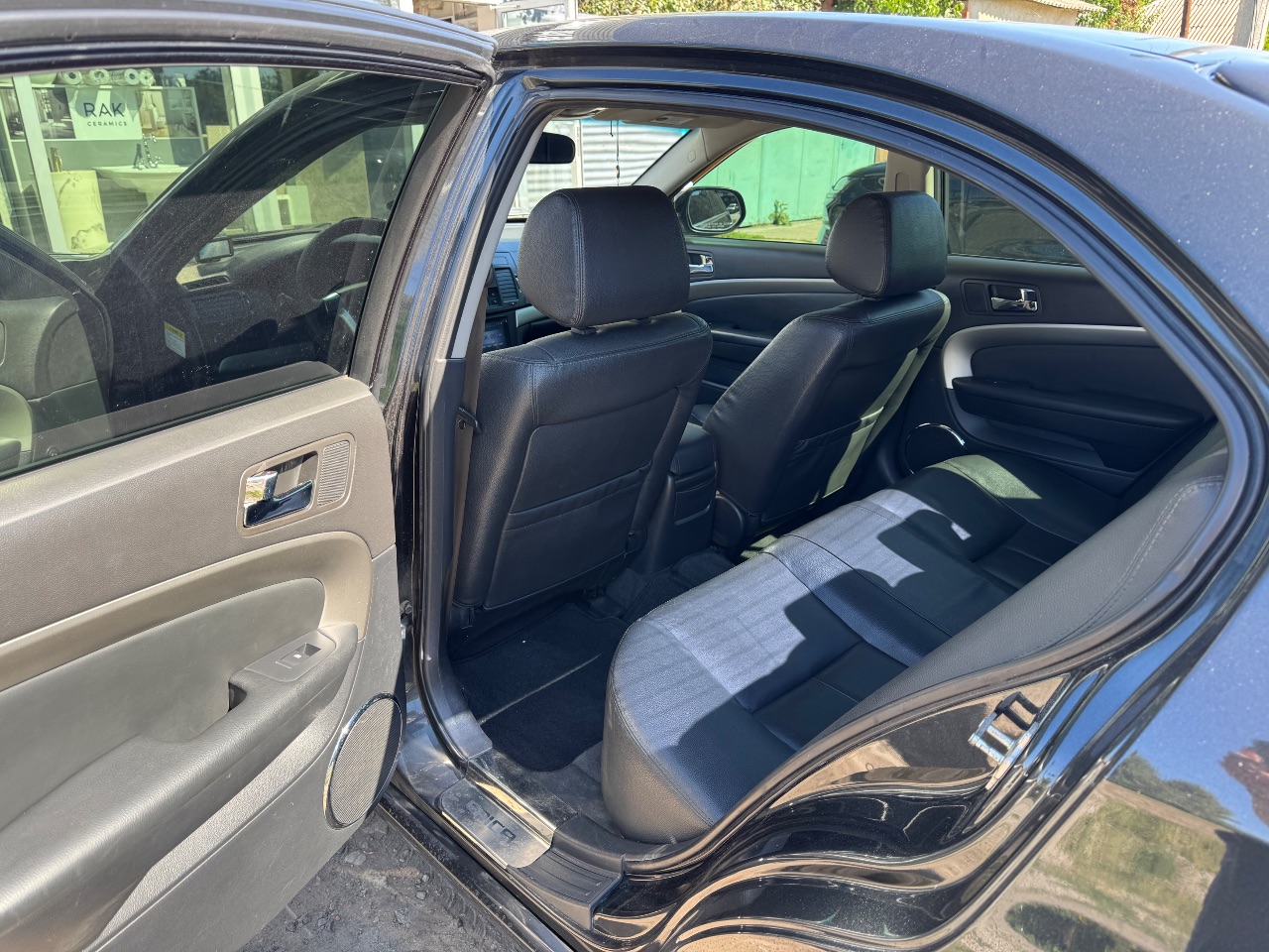 Chevrolet Epica - фото 11