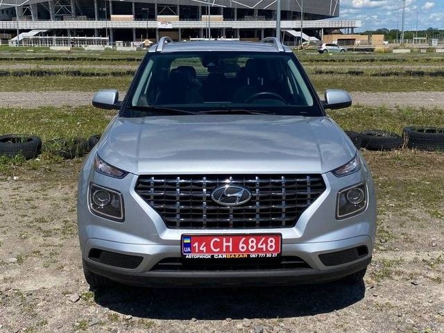 Hyundai Venue - фото 3