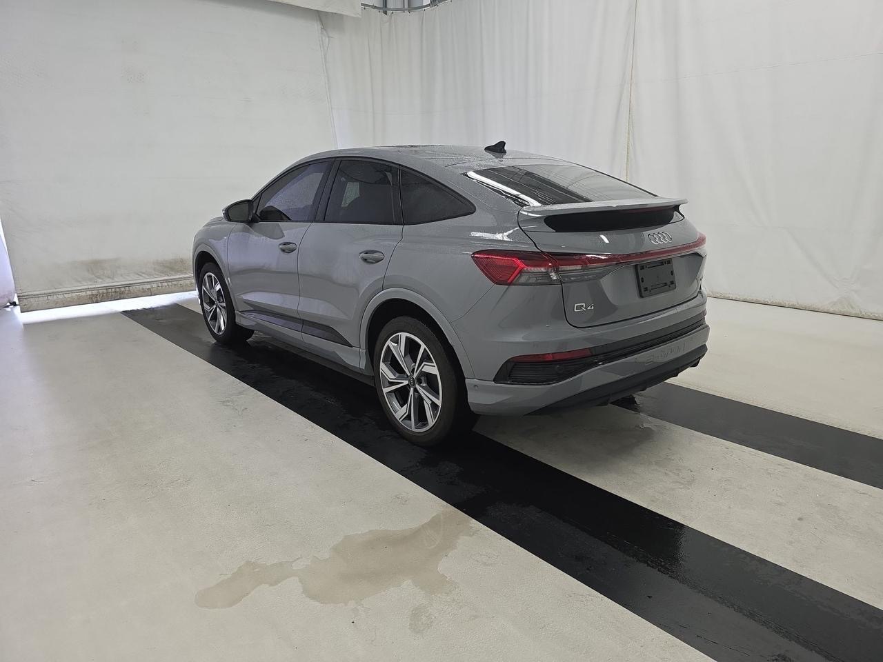 Audi Q4 Sportback e-tron - фото 5