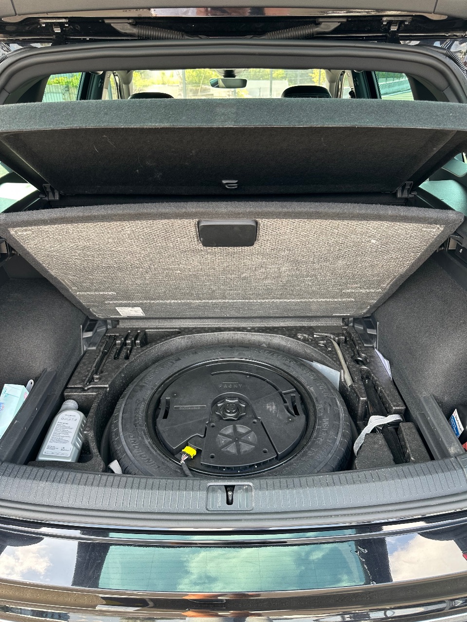 Volkswagen Tiguan - фото 11