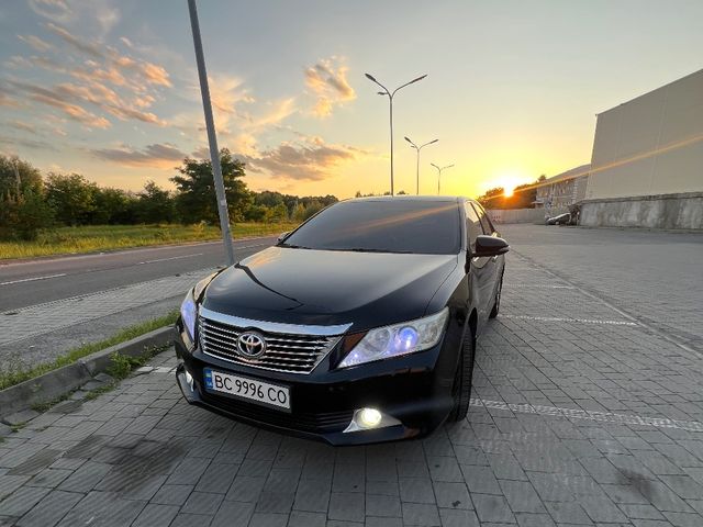 Toyota Camry 2011, Львів, $15 500 - зображення 1