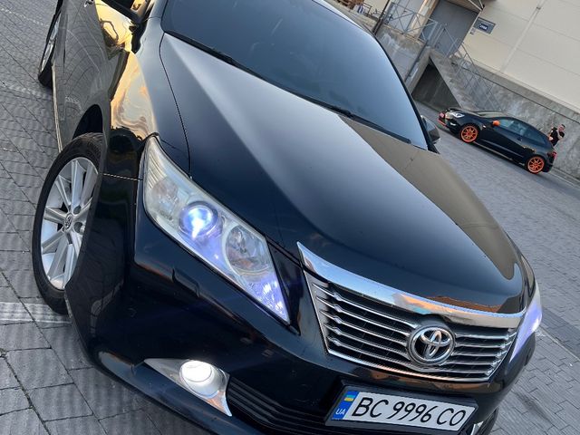 Toyota Camry 2011, Львів, $15 500 - зображення 2