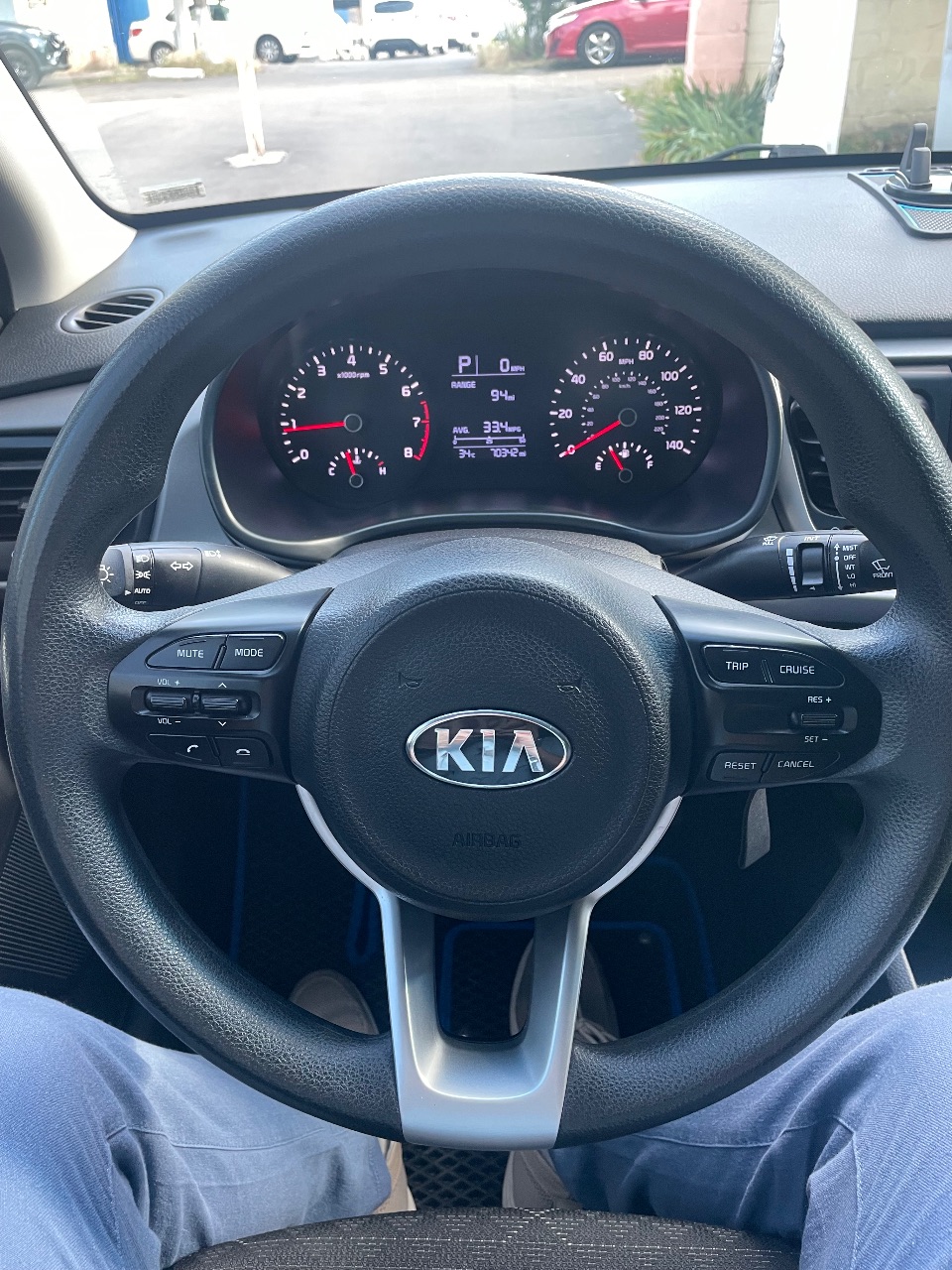 Kia Rio - фото 1
