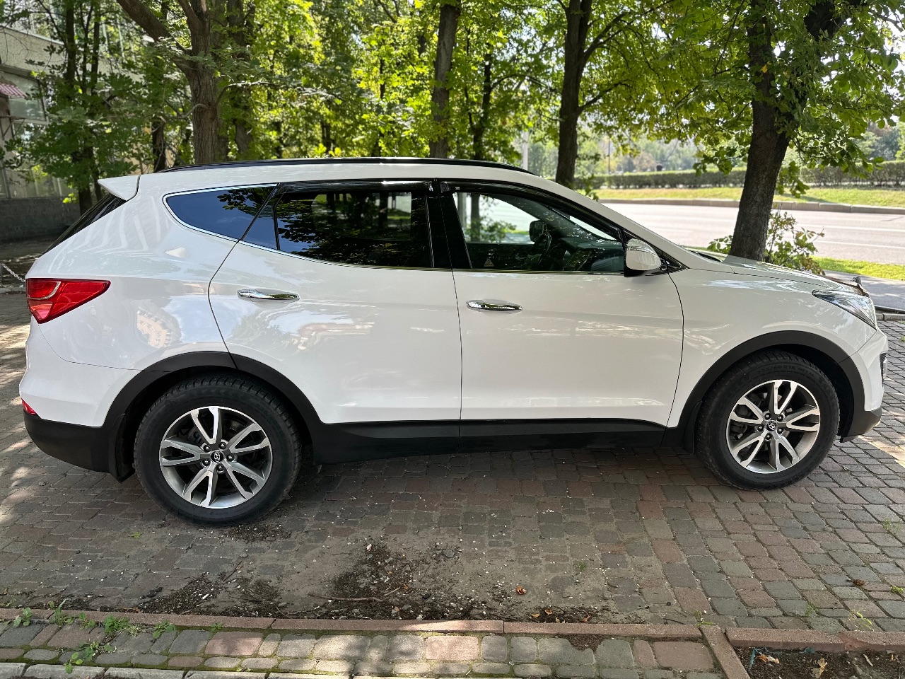 Hyundai Santa Fe - фото 5