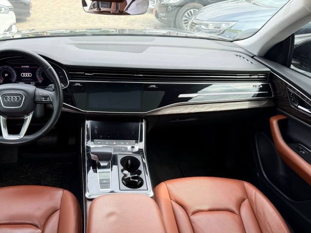 Audi Q8 - фото 5