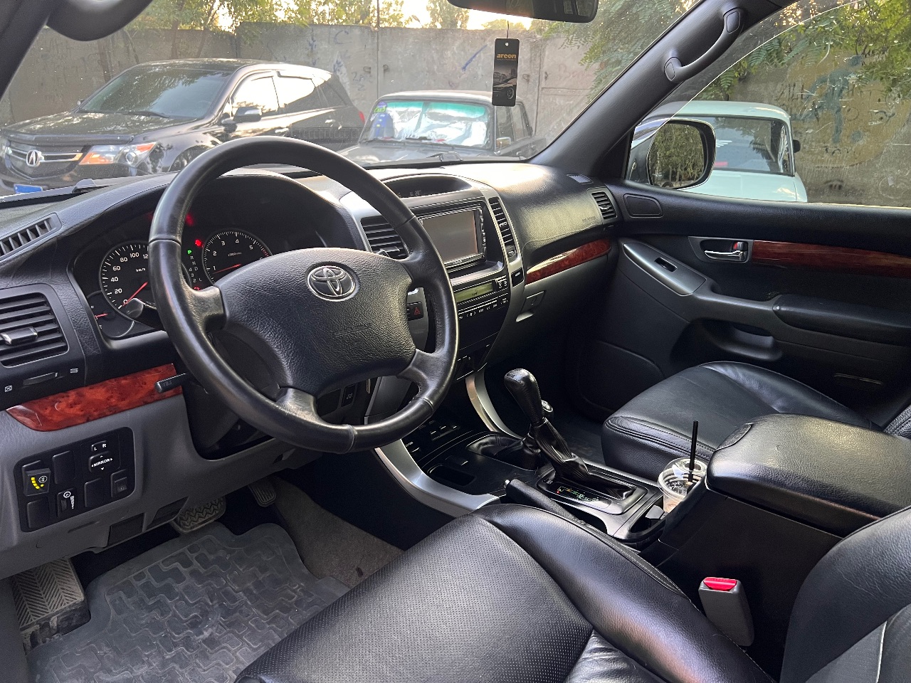 Toyota Land Cruiser Prado - фото 10