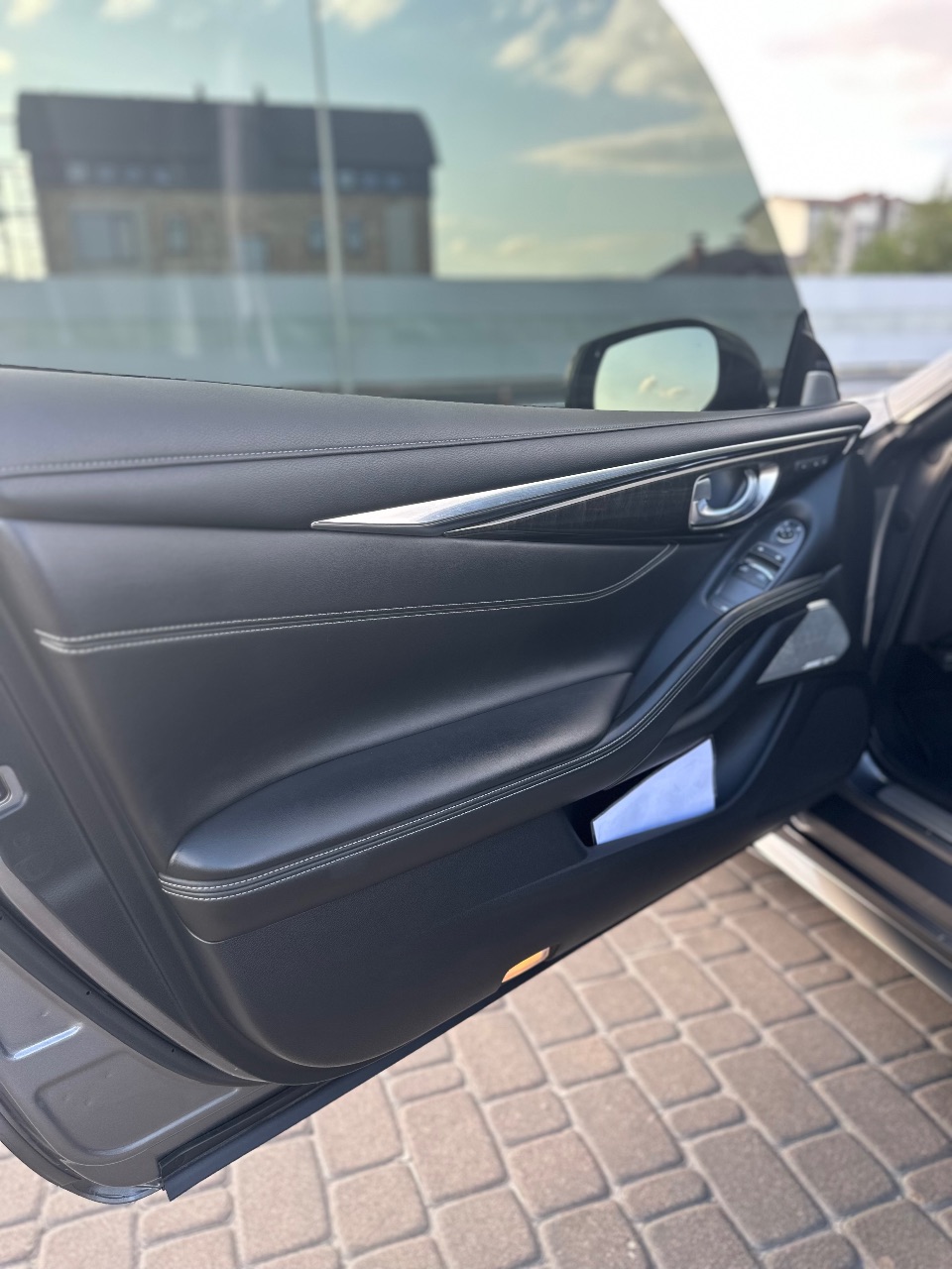 Infiniti Q60 - фото 13