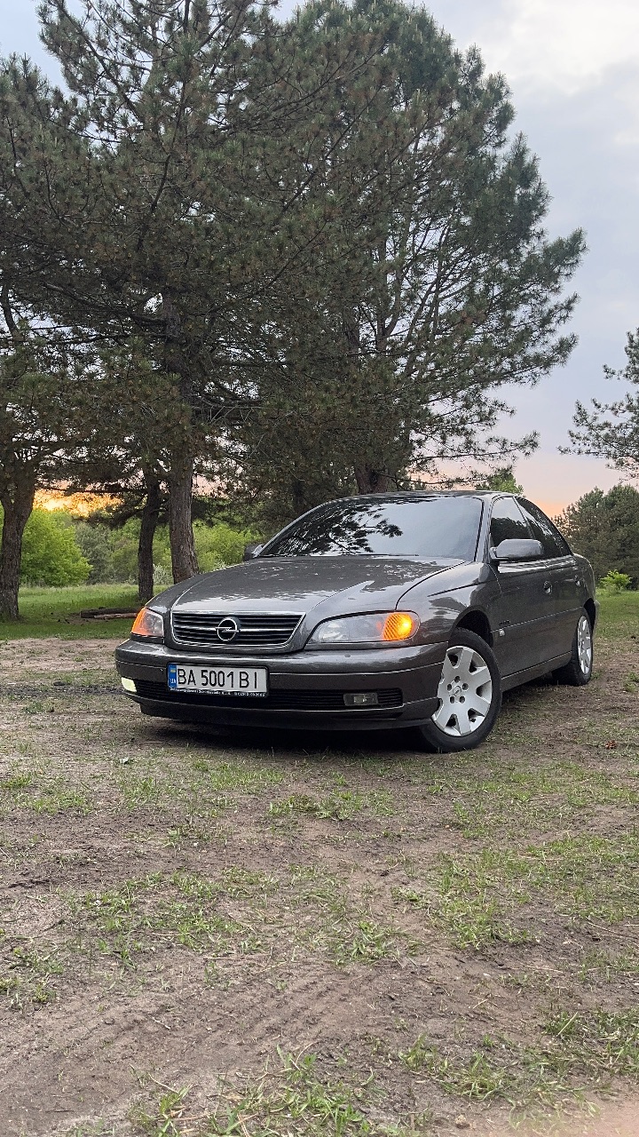 Opel Omega - фото 7
