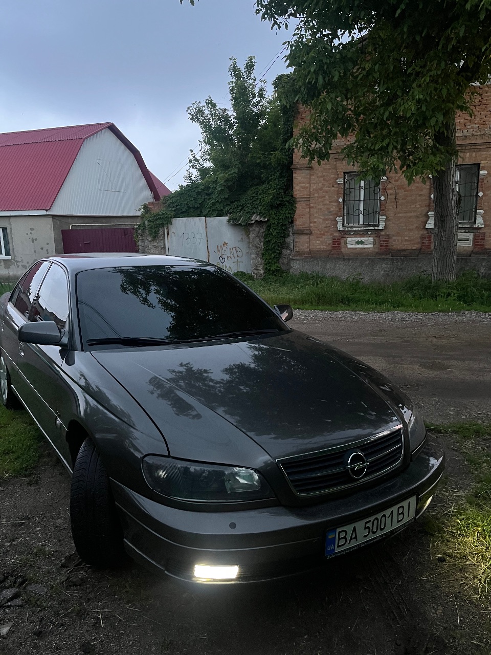 Opel Omega - фото 3