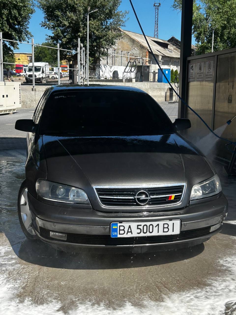 Opel Omega - фото 1