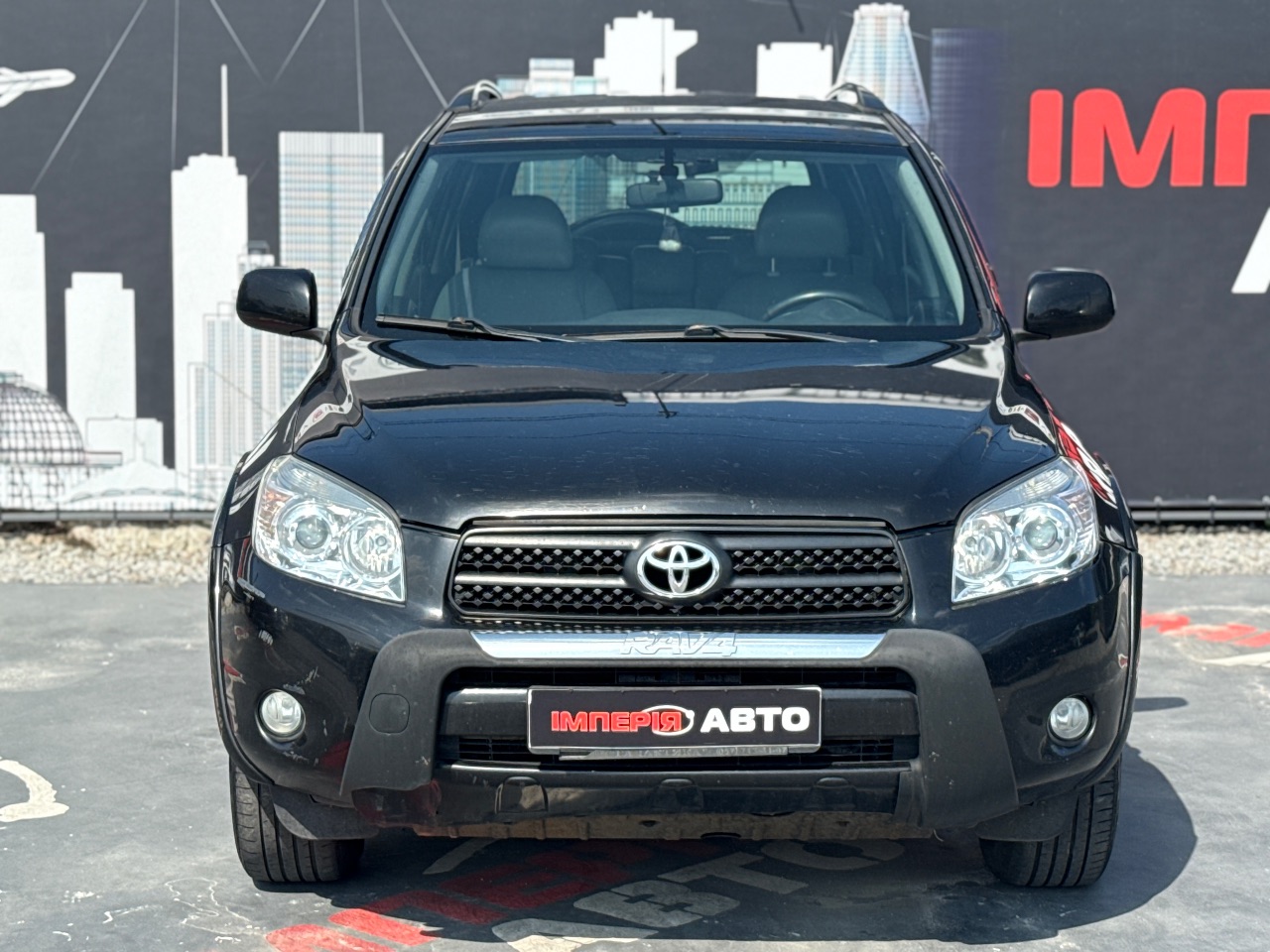 Toyota RAV4 - фото 3