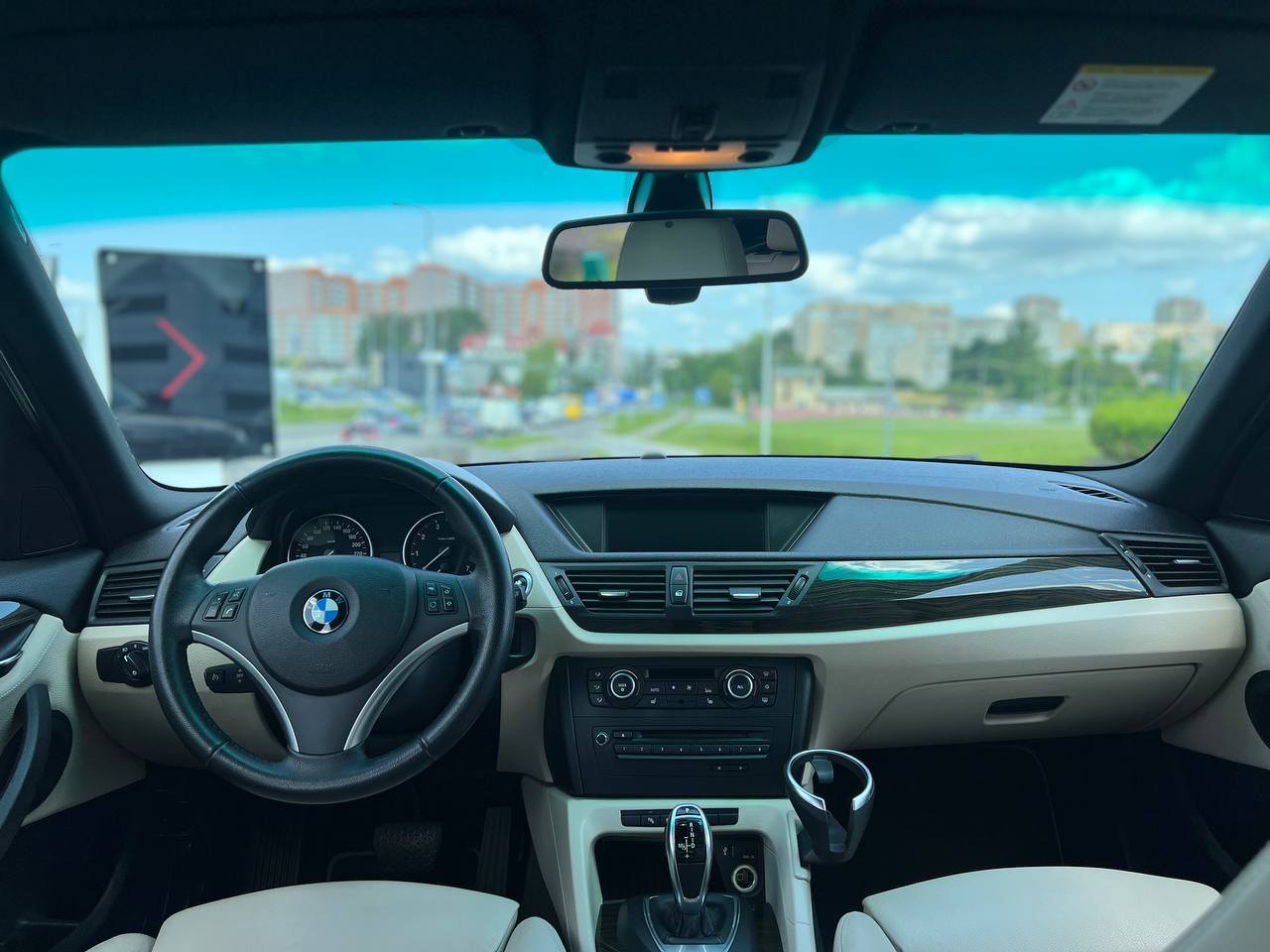 BMW X1 - фото 15