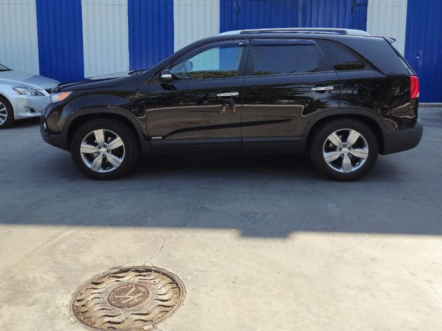 Kia Sorento - фото 2
