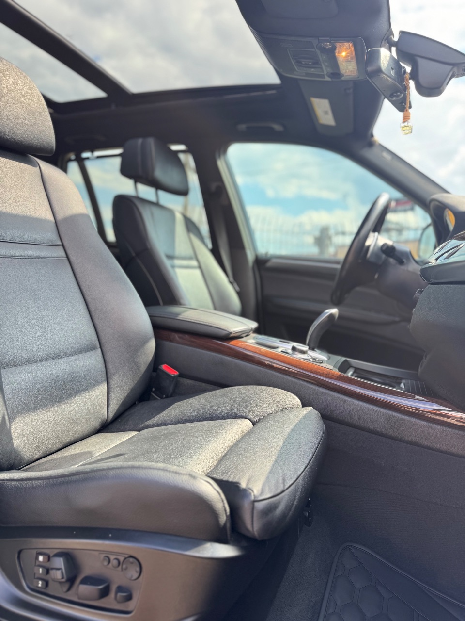 BMW X5 - фото 22