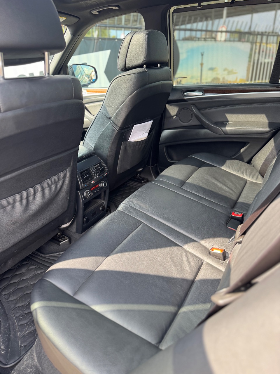 BMW X5 - фото 10