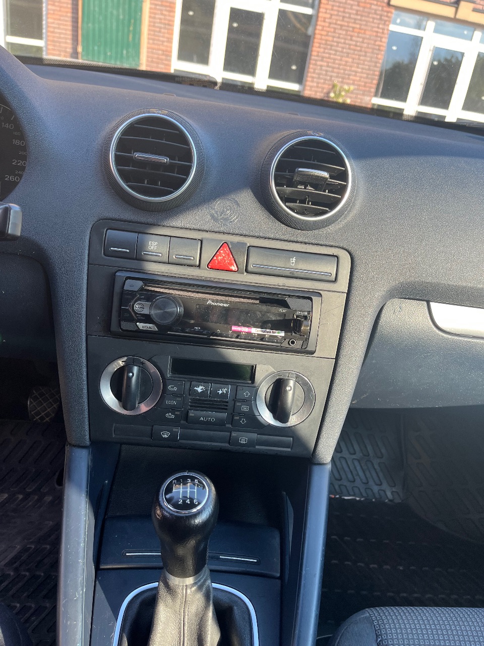 Audi A3 - фото 10