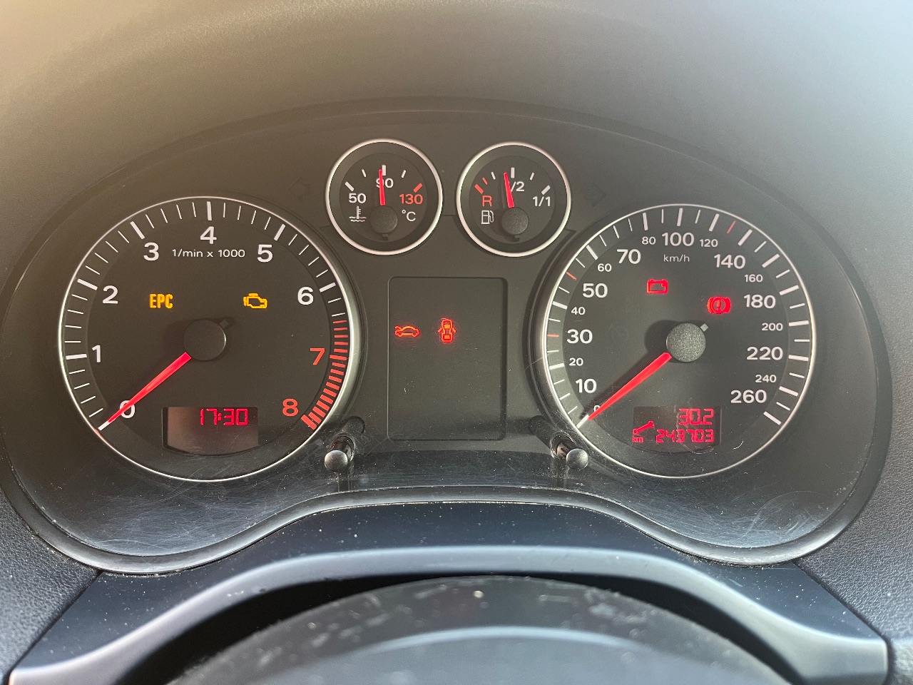 Audi A3 - фото 9