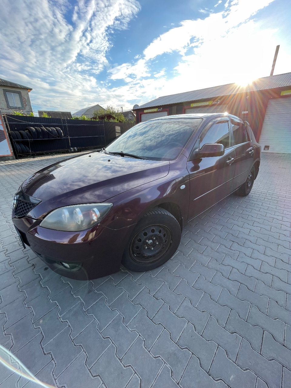 Mazda 3 - фото 3