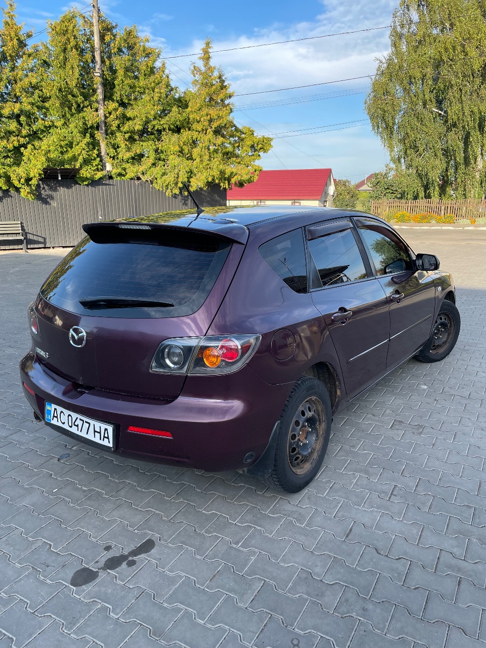 Mazda 3 - фото 11