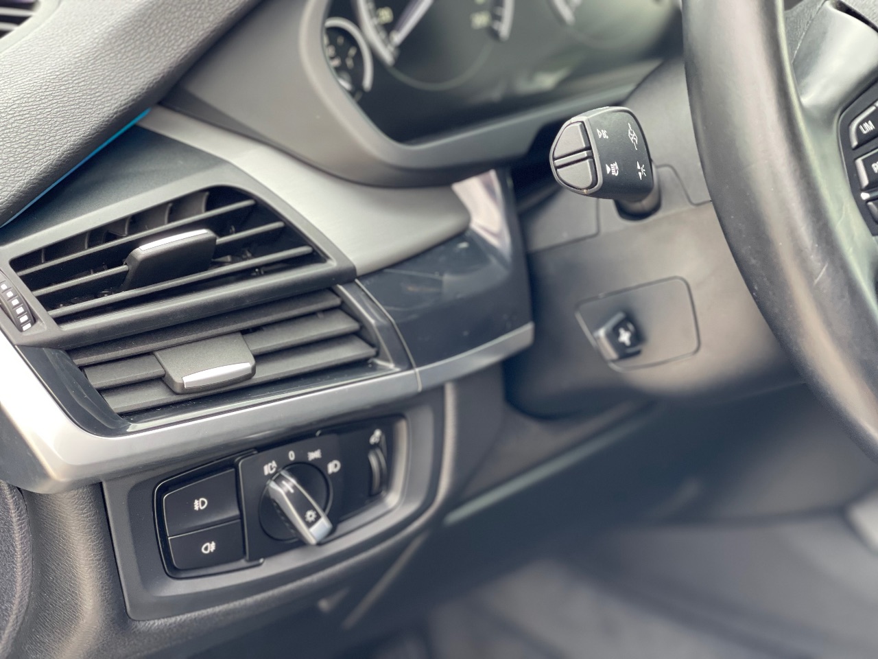 BMW X5 - фото 38