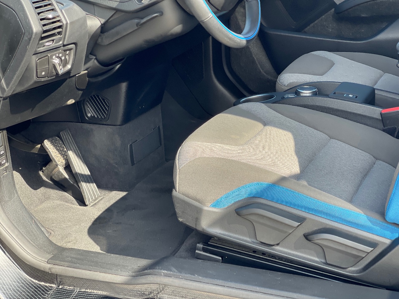 BMW i3 - фото 20