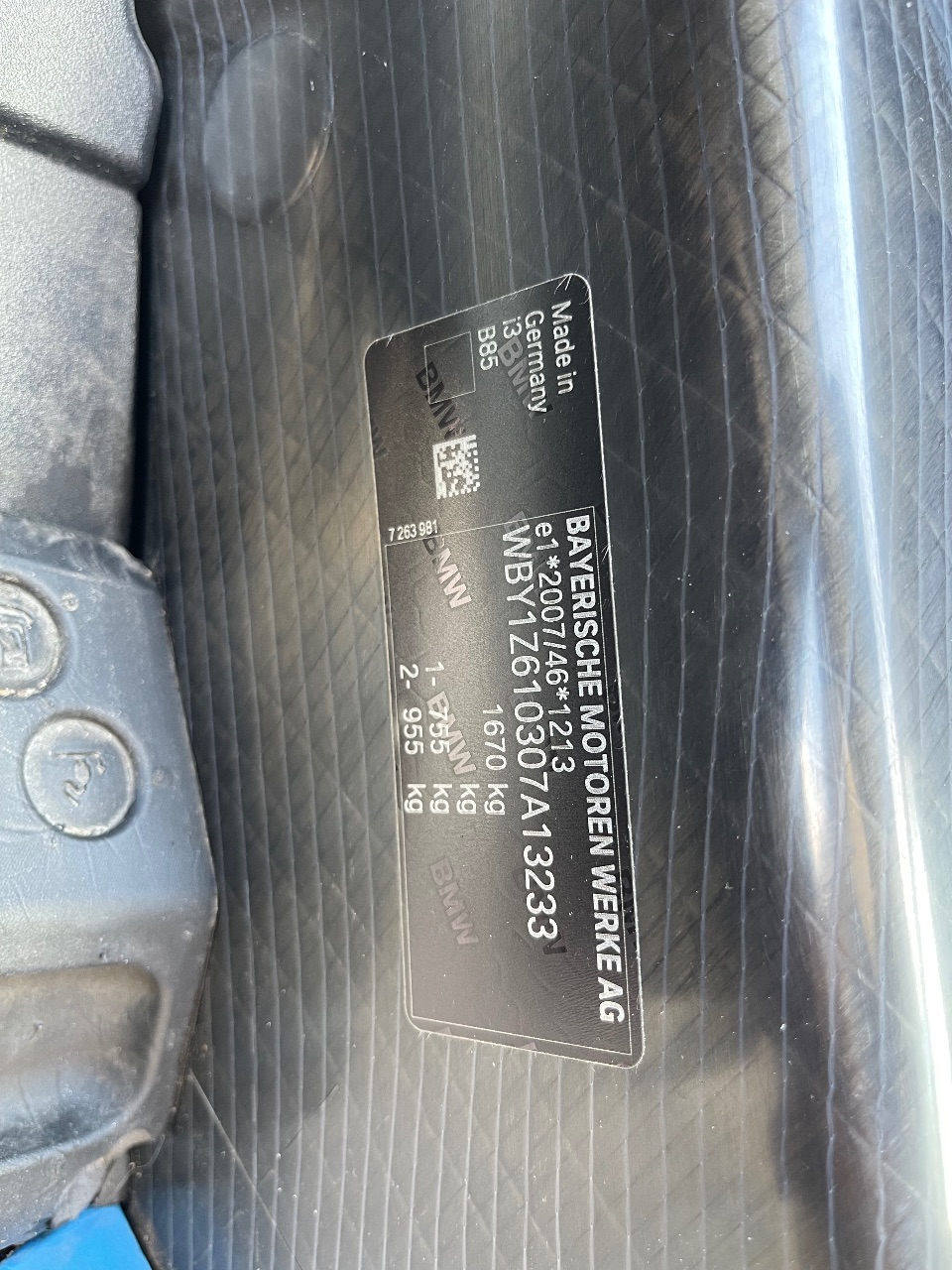 BMW i3 - фото 44