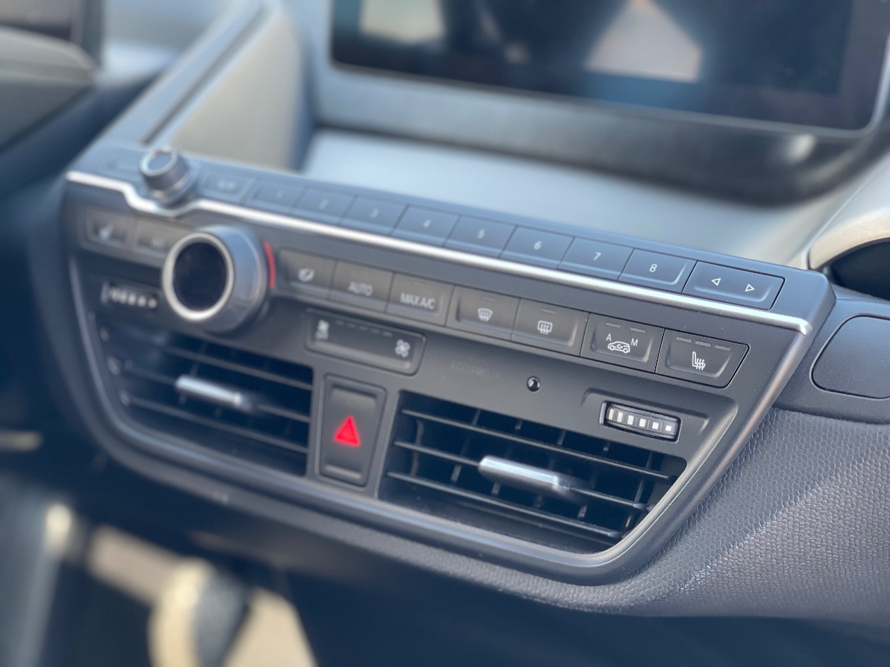 BMW i3 - фото 39