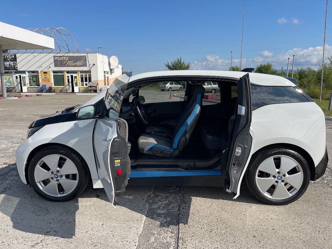 BMW i3 - фото 22