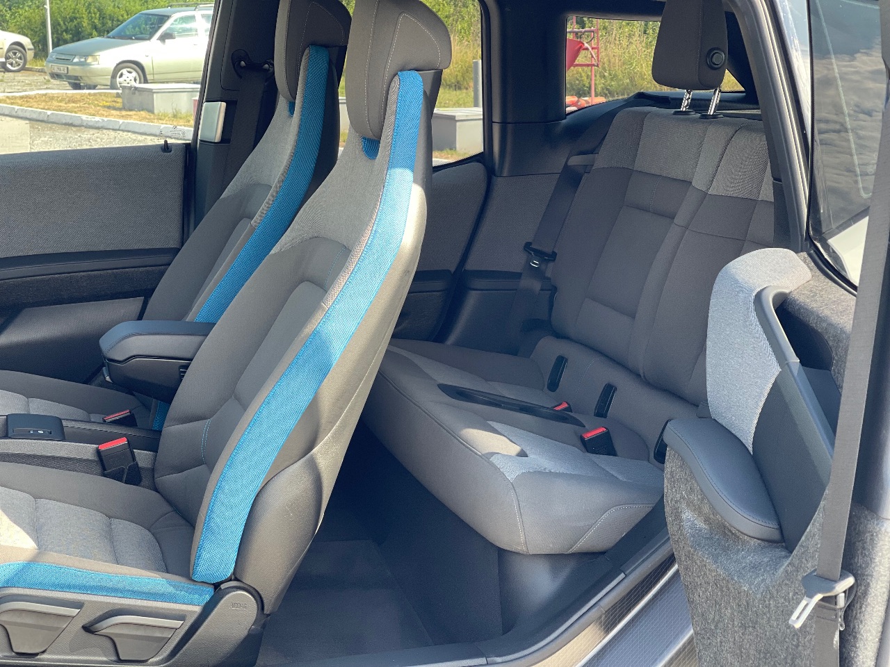 BMW i3 - фото 23