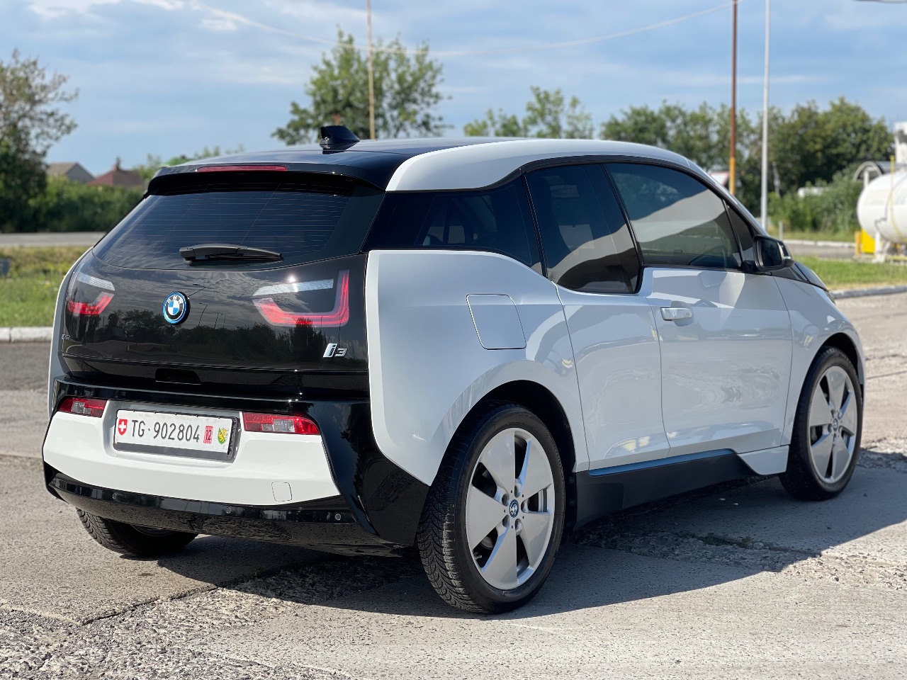 BMW i3 - фото 4