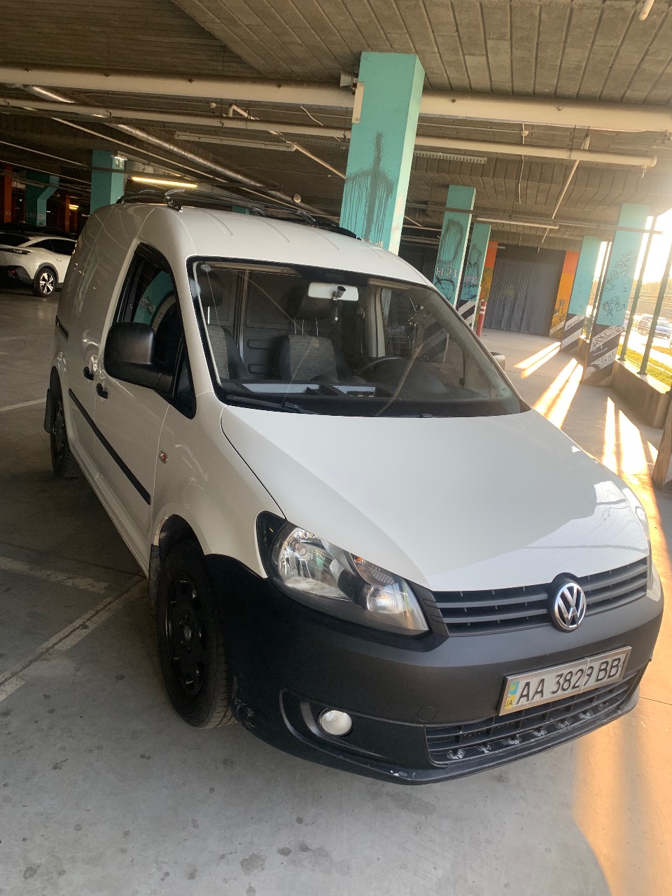 Volkswagen Caddy - фото 3