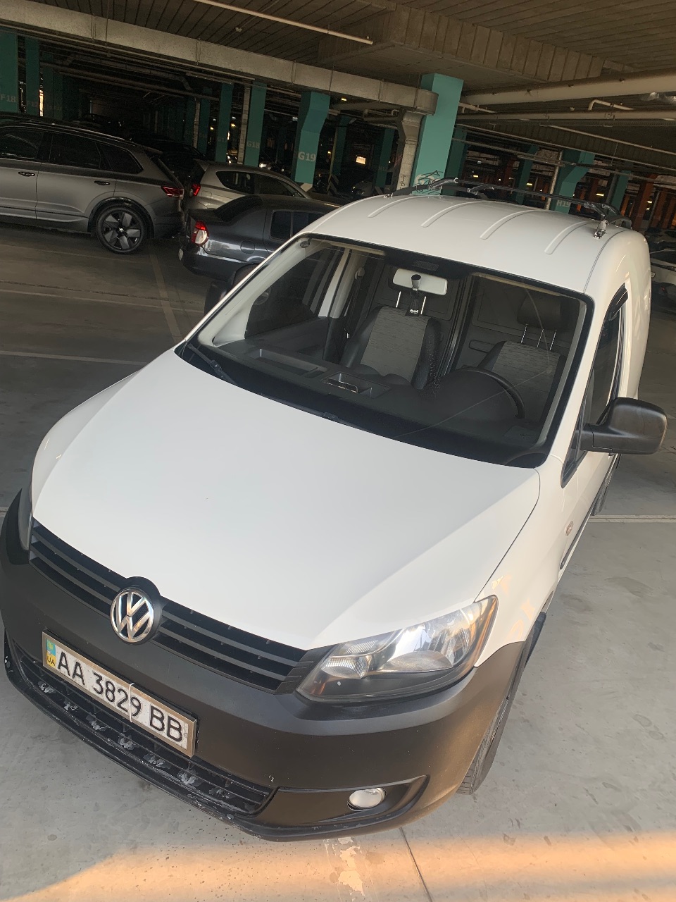 Volkswagen Caddy - фото 1