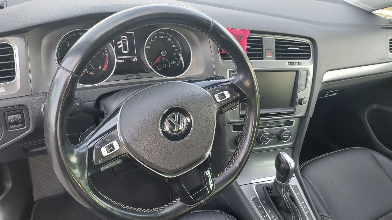 Volkswagen Golf - фото 15