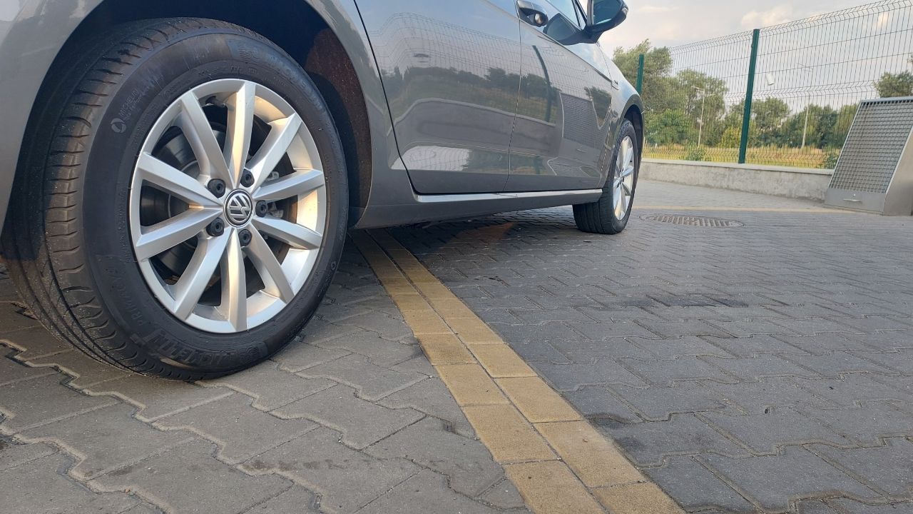 Volkswagen Golf - фото 29