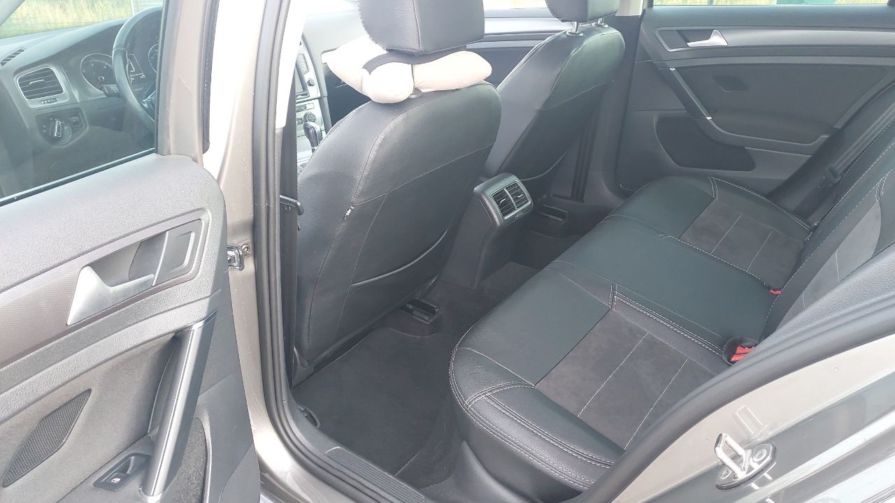 Volkswagen Golf - фото 19