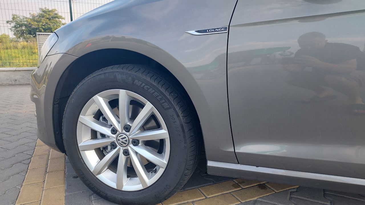 Volkswagen Golf - фото 20