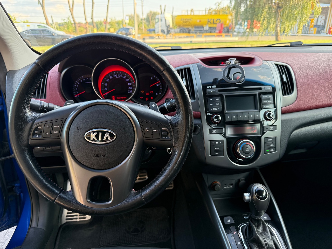 Kia Cerato - фото 14