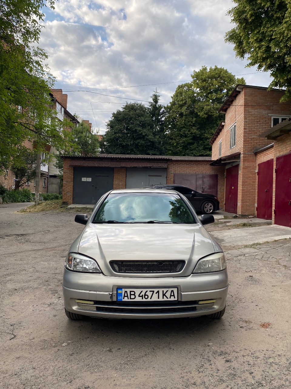 Opel Astra - фото 1