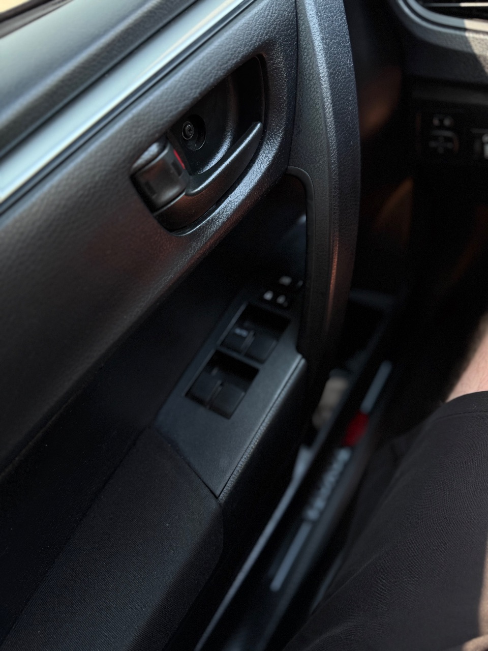 Toyota Corolla - фото 18