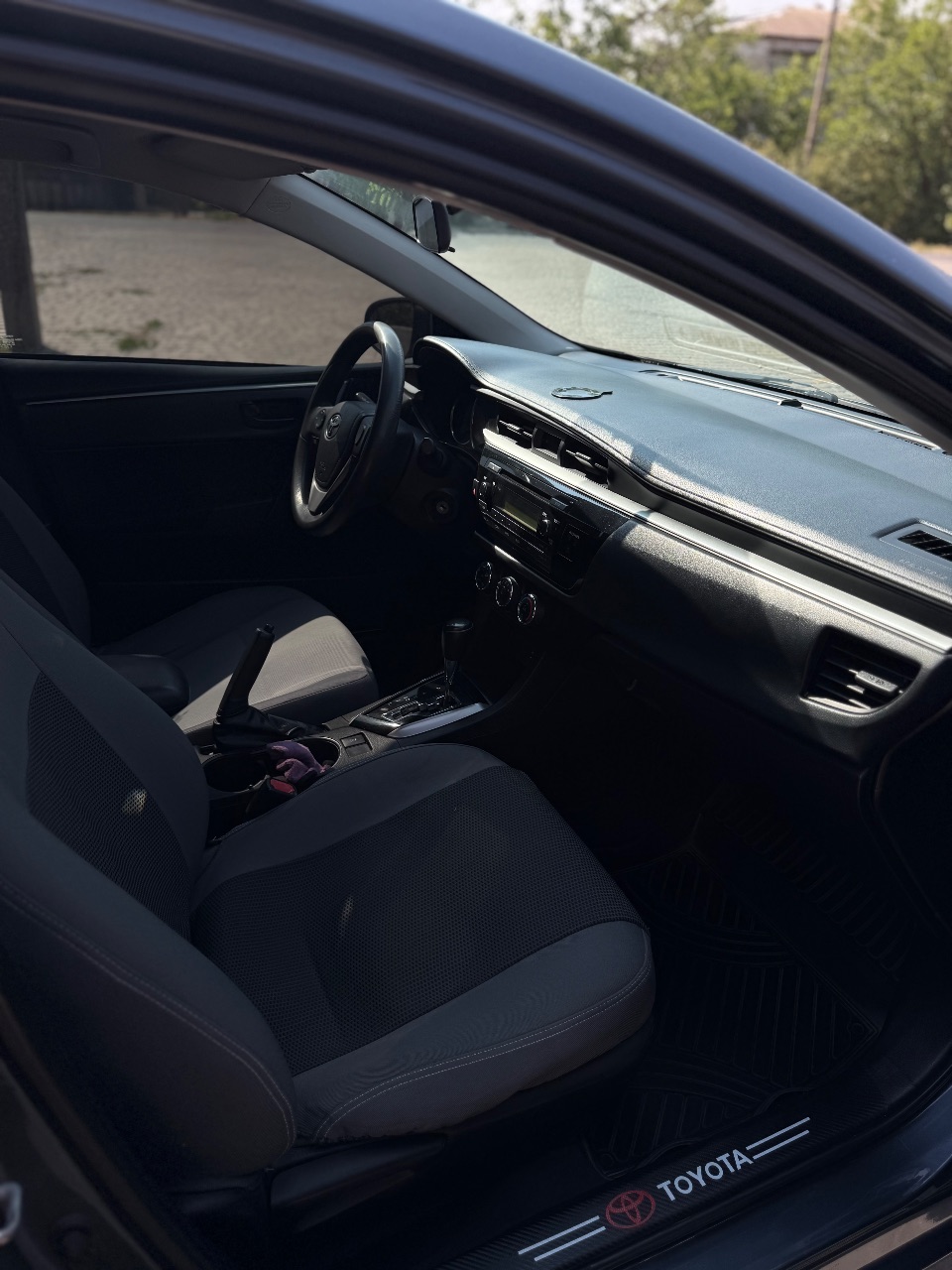 Toyota Corolla - фото 10