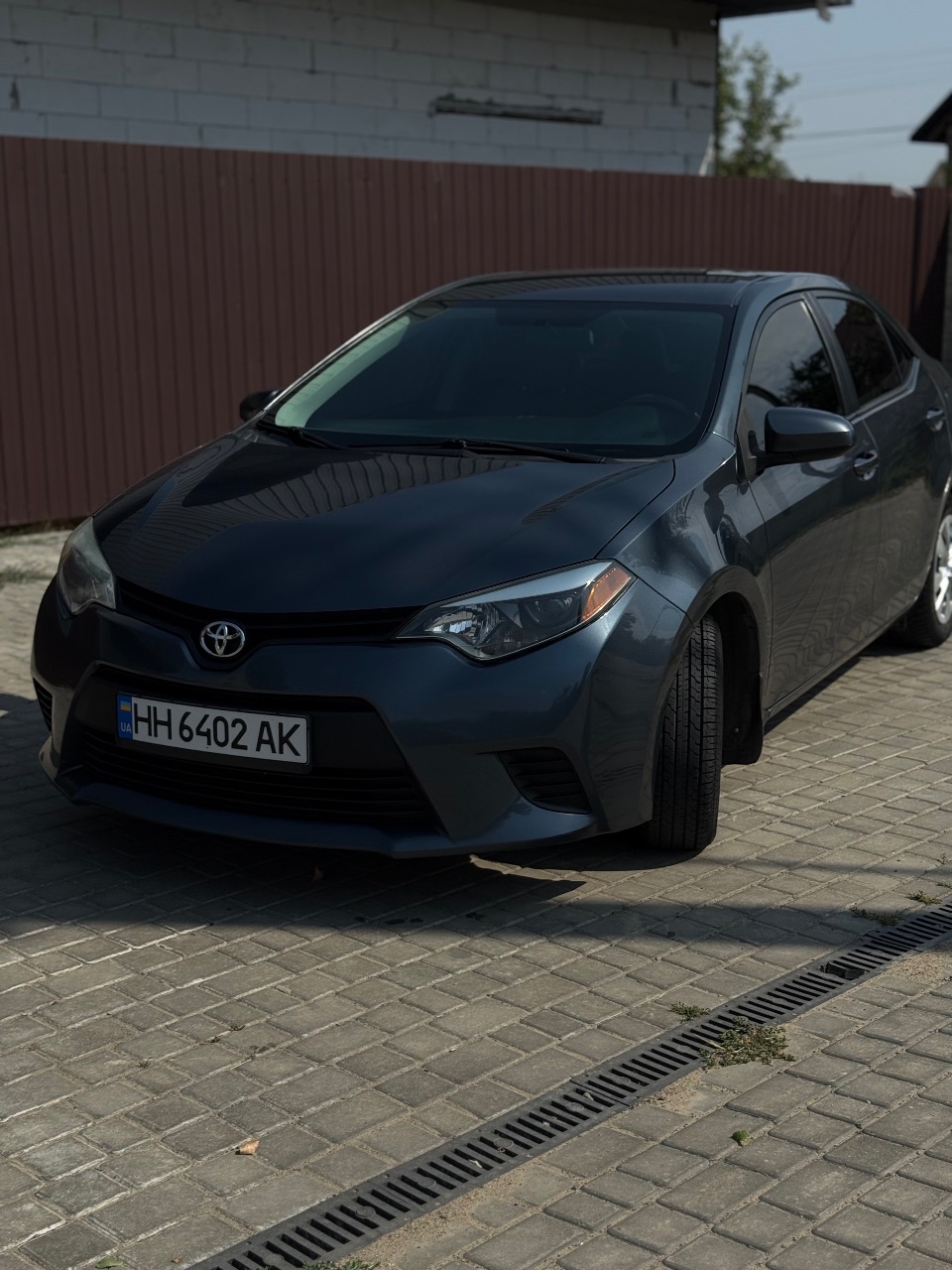 Toyota Corolla - фото 1