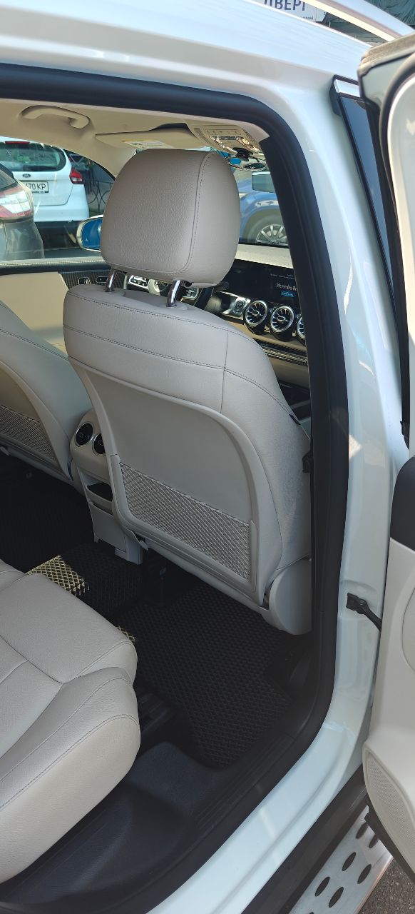 Mercedes-Benz GLB AMG - фото 23