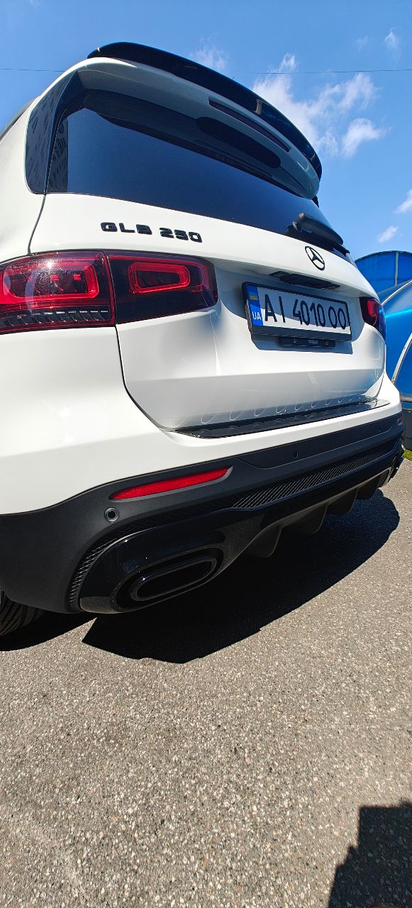 Mercedes-Benz GLB AMG - фото 25